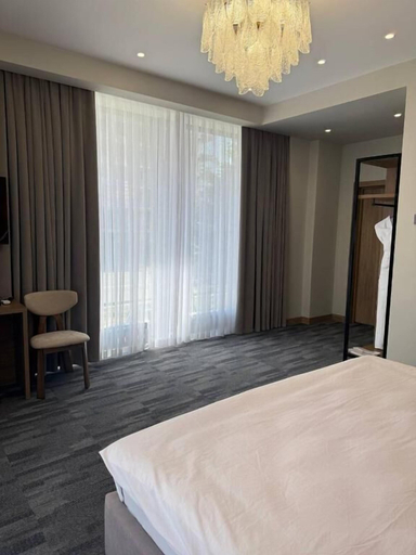 Room 4, Metropol Hotel Bishkek, Bishkek