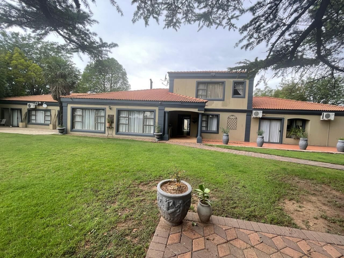 Exterior & Views 2, Die Groen Akker, Mangaung