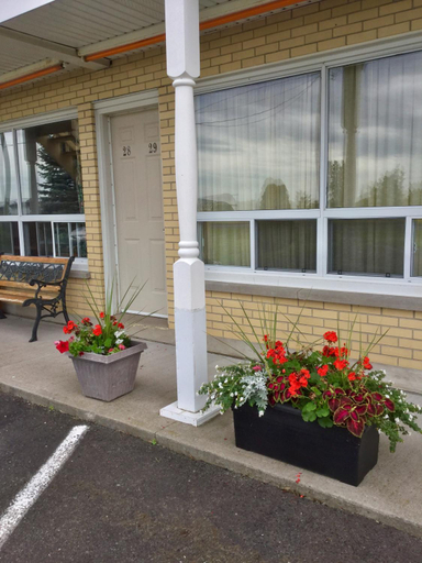 Exterior & Views 2, Milan Garden Inn, Niagara