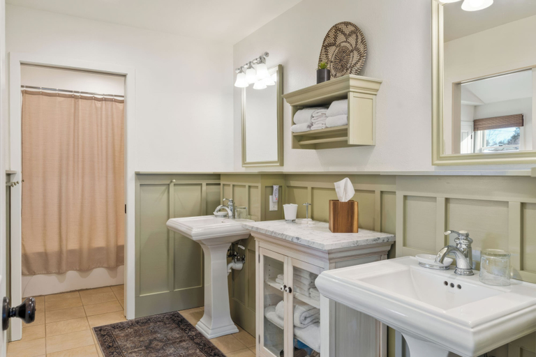 Bathroom 3, The Cottages at Bigfork, Flathead