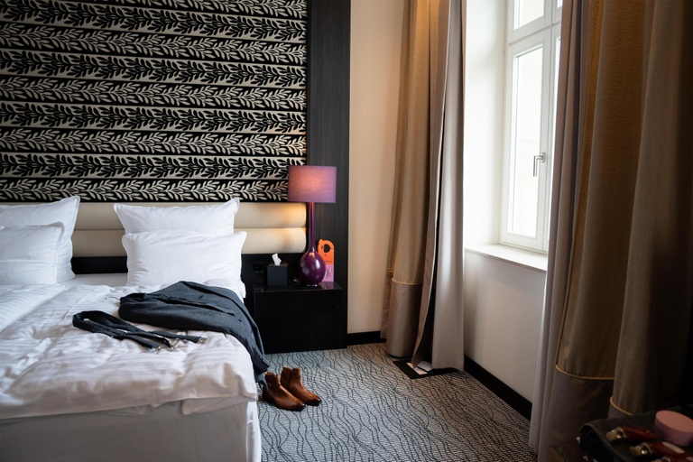 Bedroom 5, Steigenberger Icon Grandhotel Handelshof, Leipzig