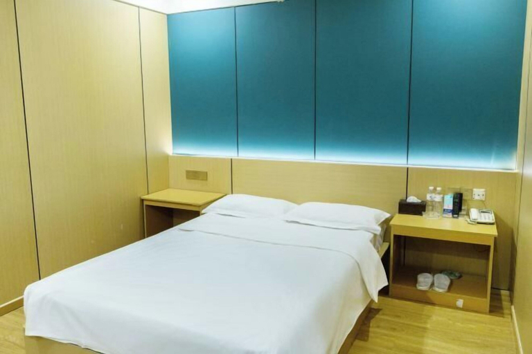 Bedroom 3, Vines Fashion Hotel Lianyungang, Lianyungang