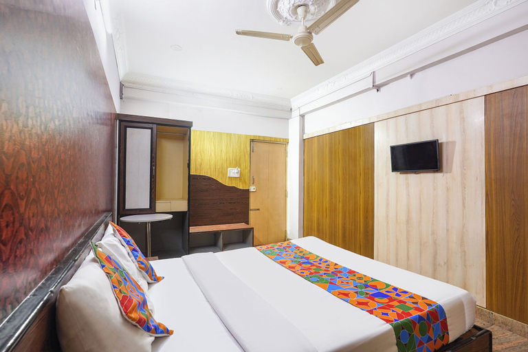 Room 3, Fabhotel Blue Inn Apartments, Bangalore
