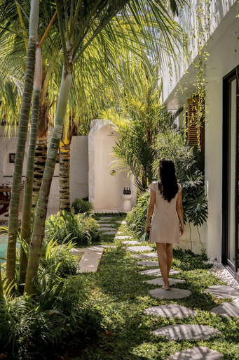 Garden view, Villa Lilou Uluwatu, Badung