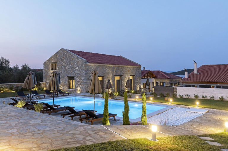 Room 5, Lichnos Luxury Maisonette 2, Thessaly