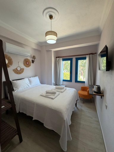Room 4, Blue Galley Guest house, Gökçeada