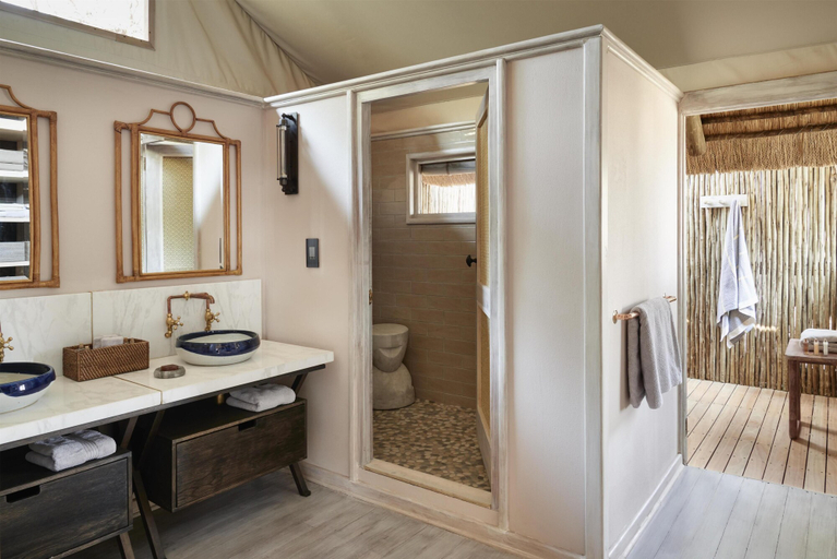 Bathroom, Savute Elephant Lodge, A Belmond Safari, Belmond, Chobe