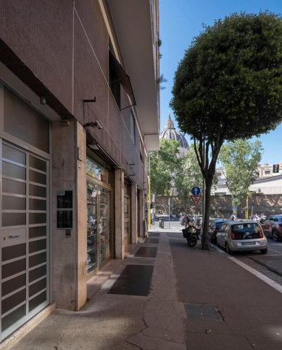 Parking 5, IL PERUGINO GUEST HOUSE, Rome
