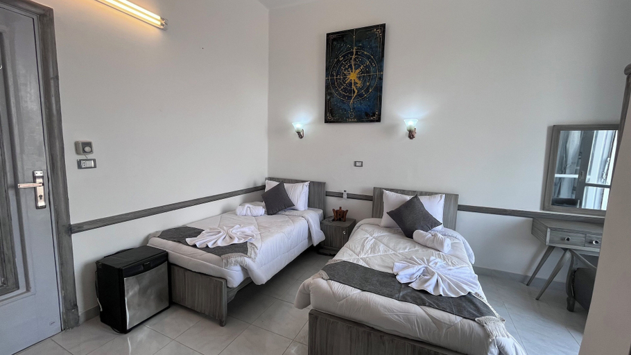 Room 5, Constellations Gateway Boutique Hotel, 'Abdin