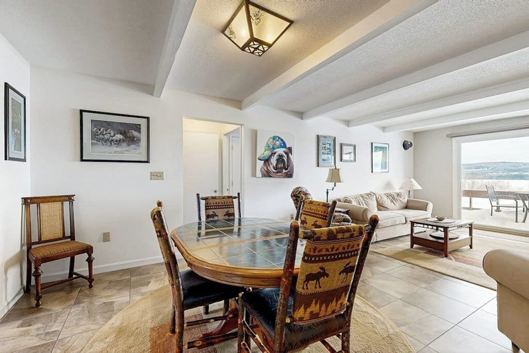 Others 4, Lakefront Condo on the Golf Course With Sweeping Views and Beach Access, Piscataquis