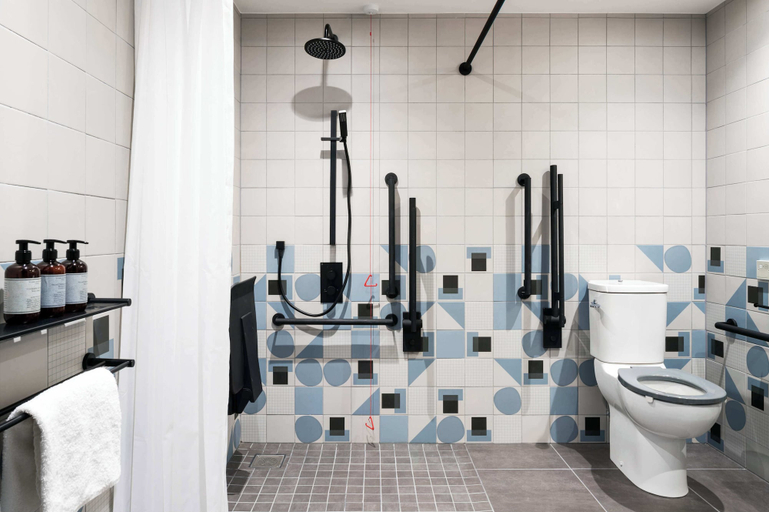Bathroom 4, Zanzibar Locke, Dublin