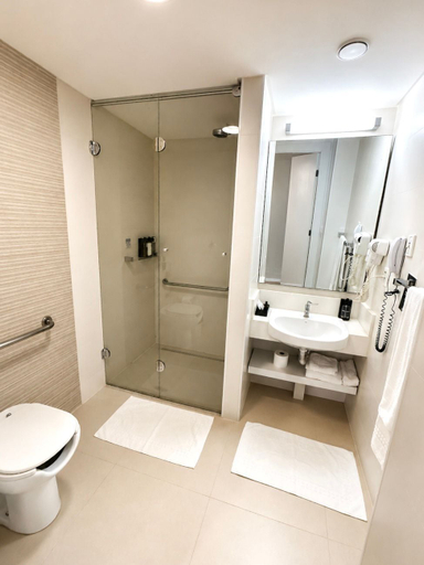 Bathroom 4, Delmond Hotel, Cuiaba