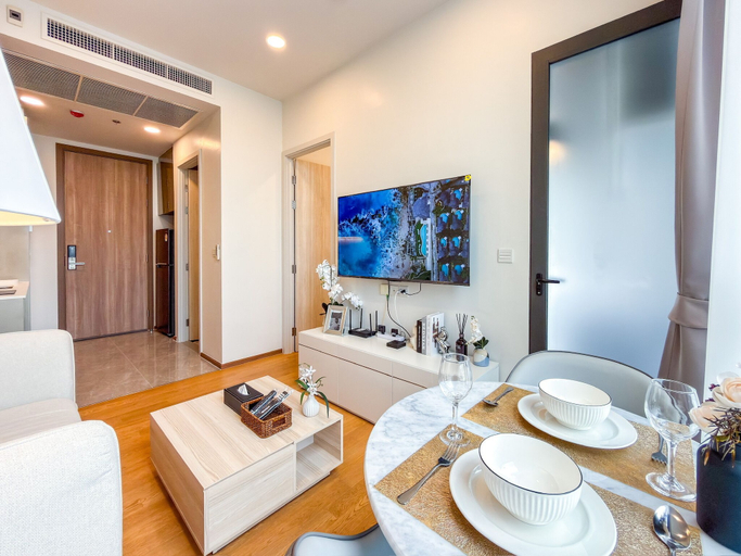 Living room 5, Live in Siam · Walk to Siam Paragon, Ratchathewi