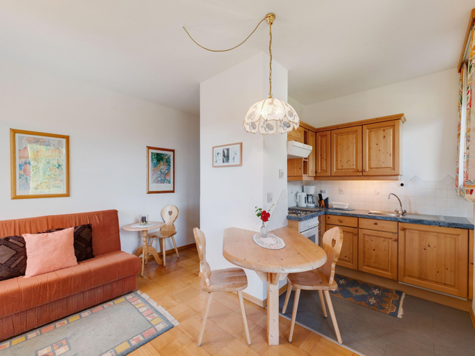 Others 3, Apartment in Afritz near Ski Slopes, Villach Land
