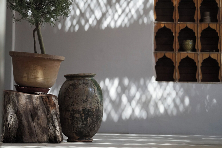 Interior detail 5, siluyouyuexiyumeixuesuji, Kashgar