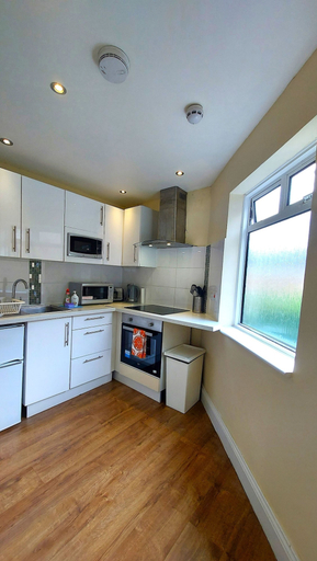 Room 3, Fine Studio Flat - Shepherds Bush Notting Hill, London