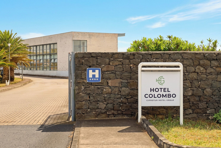 Exterior & Views 2, Hotel Colombo, Vila do Porto