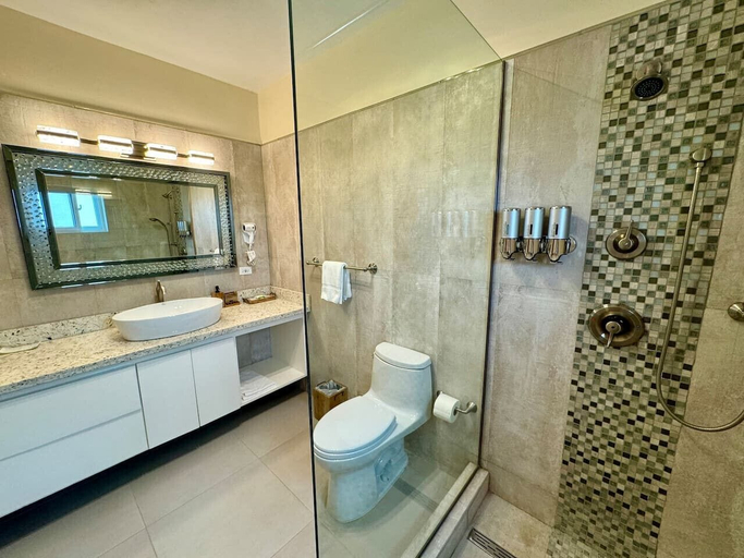 Bathroom 3, BTS All