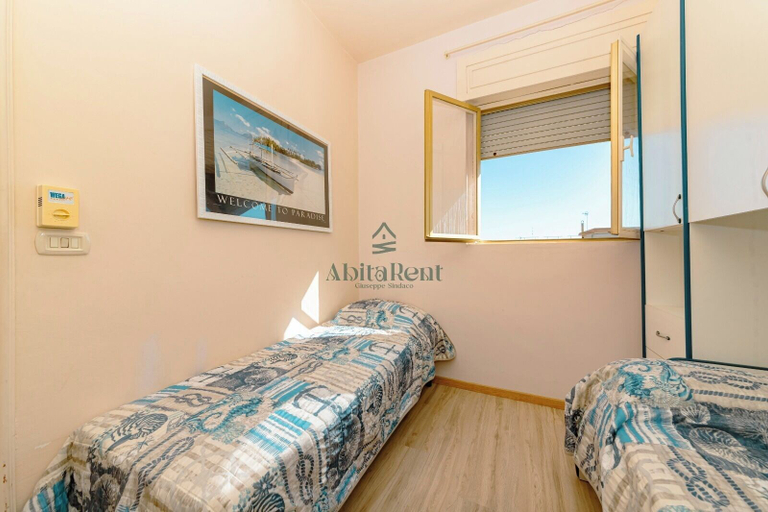 Room 4, PERLA DELLO IONIO, Lecce