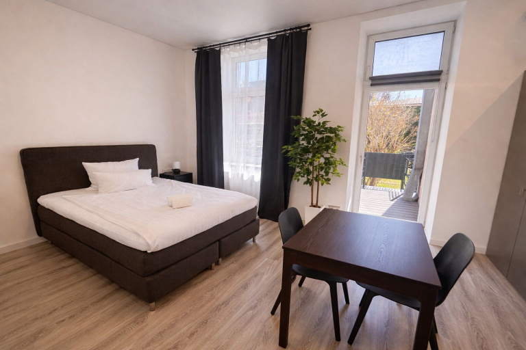 Room 3, MIILOX Apartments Dresden am Park, Dresden