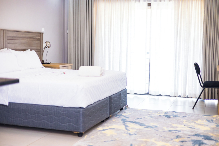 Room 5, Palm Leaf Gardens, Kwekwe