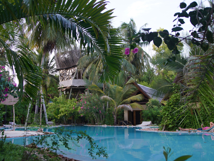 Pool 5, MONEA The Nest, Kusini