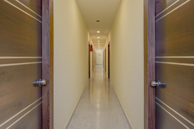 Lobby 4, Townhouse Oak NFC Crossway Hyderabad, Ranga Reddy