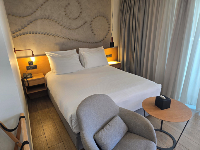 Bedroom 3, Hyperion City Hotel, Crete
