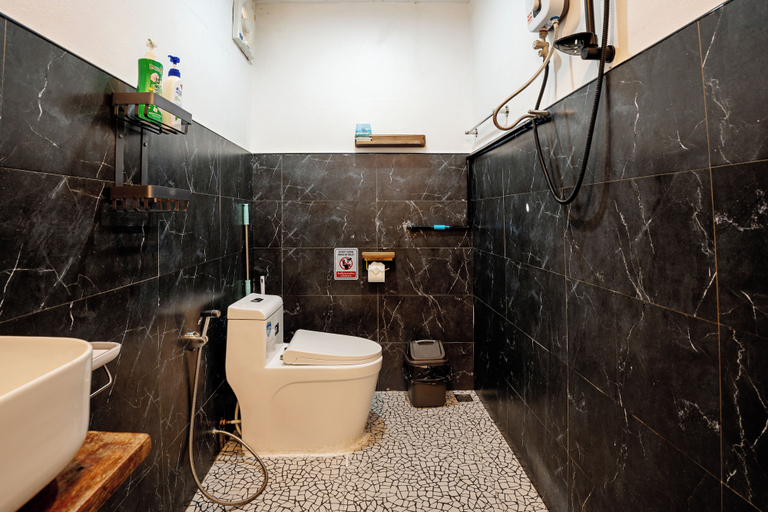 Bathroom 4, Oceanfront Villa at Bang Po Beach, Ko Samui