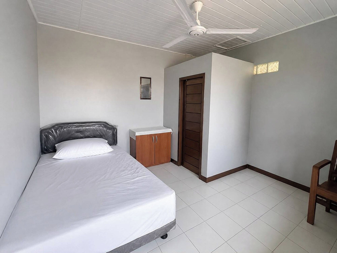 Room 3, Nata Guesthouse, Tasikmalaya