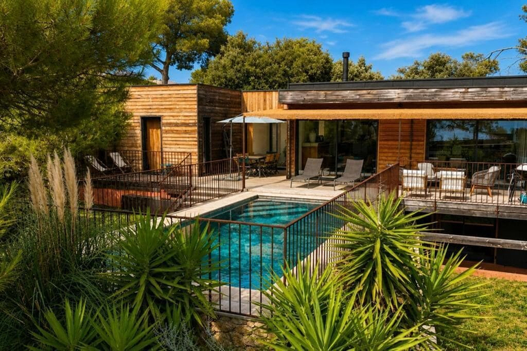 Others 4, Villa des Pins, Bouches-du-Rhône