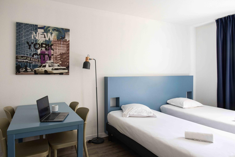 Bedroom 3, Teneo Apparthotel Bordeaux , Gironde