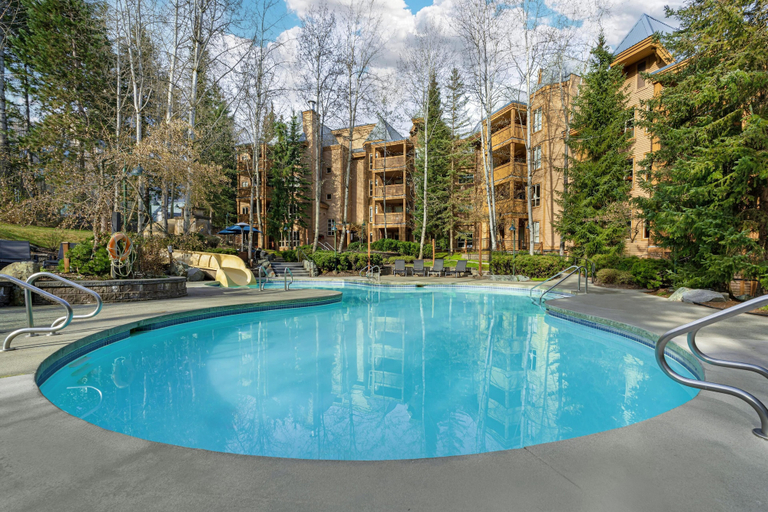 Sport & Beauty 5, Hilton Grand Vacations Club Whistler, Squamish-Lillooet