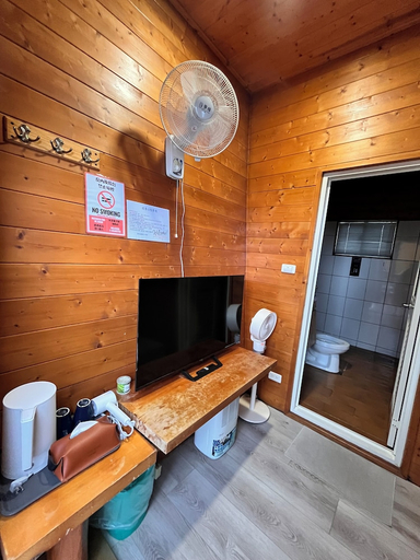 Others 4, DingdaiGlass Villa, Nantou