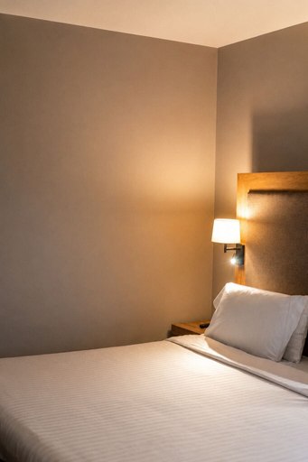 Bedroom 3, Radisson Blu Hotel Liverpool, Sefton