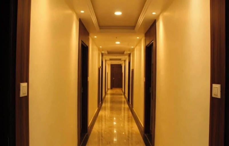Interior, New SV Grand Hotel, Varanasi