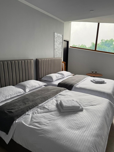 Bedroom 2, Ararat hotel