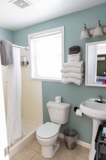 Bathroom 2, Lodge at Poncha Springs, Chaffee