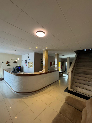 Others 5, Hotel Lisboa II, São José dos Campos