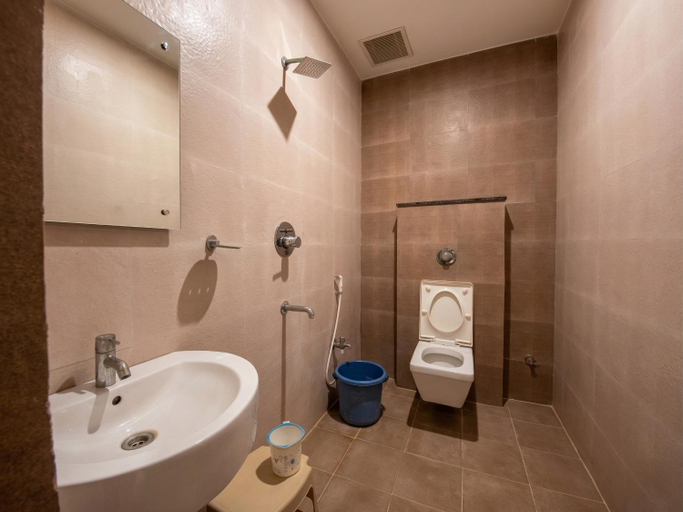Bathroom 2, Hotel Nimba International, Haveri