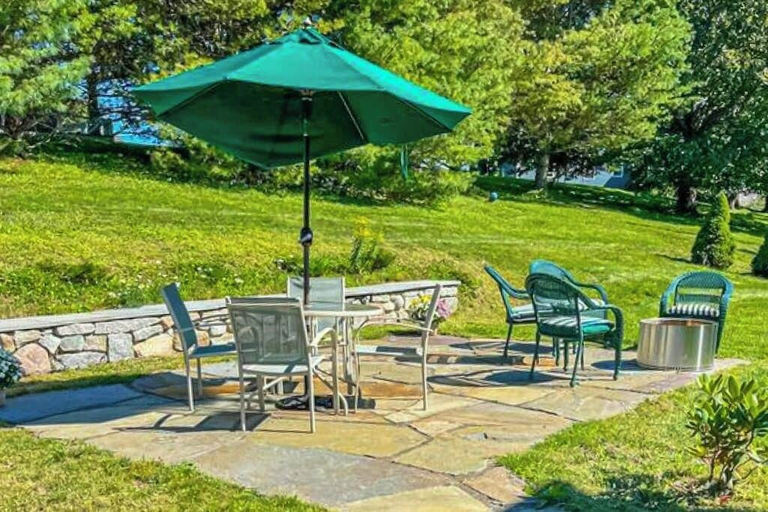 View from room, Charming Coastal House With Cozy Living Spaces and Outdoor Firepit, Hancock