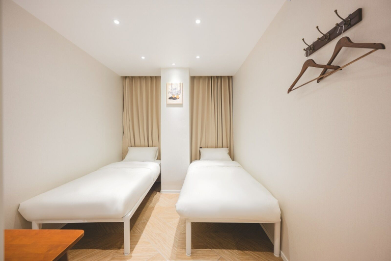 Room 4, Mumum Jongno, Jongno