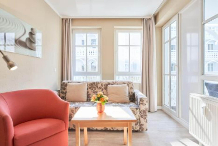 Living room 5, Ferienwohnung mit Badewanne in Sellin, Vorpommern-Rügen
