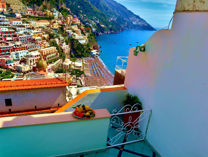 4, Villa Terrazza e la Luna, Salerno