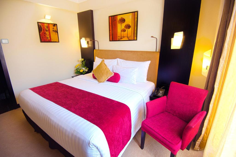 Bedroom 3, Sterlings Mac Hotel Bangalore, Bangalore