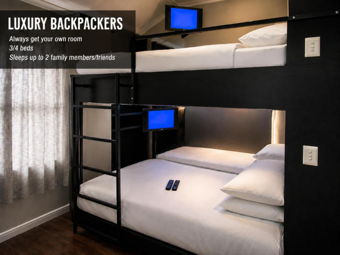 Bedroom, Luxury Backpackers, Nelson Mandela Bay