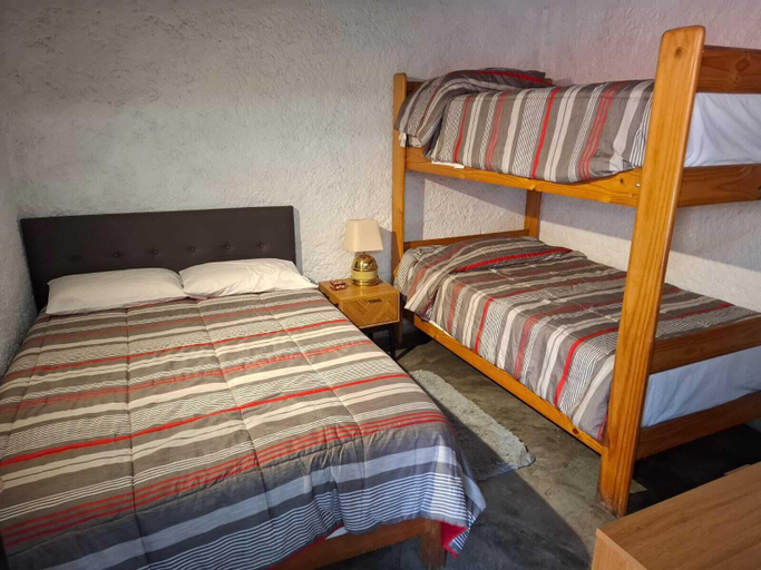 Room 5, Warm 3BR with Amazing Pool in La Cantuta, Lima
