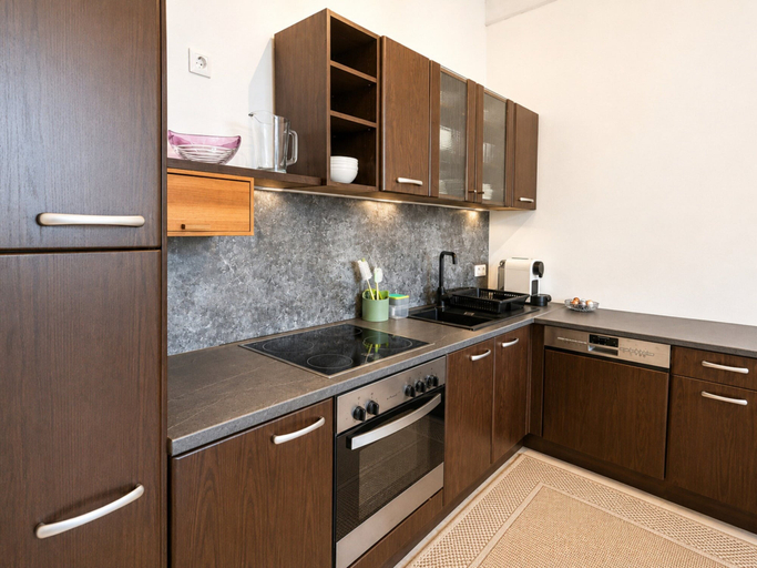 Private kitchen 3, Peaceful Stay Near Lake Worthersee & Klagenfurt, Klagenfurt Land