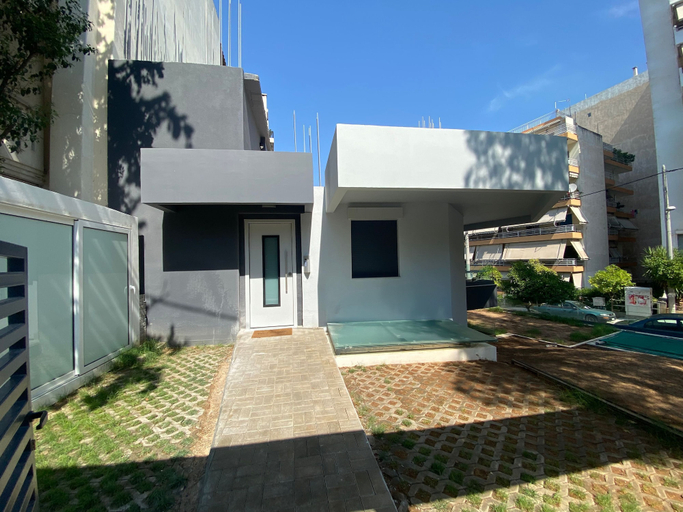 Others 5, FEELS LIKE HOME, Attica