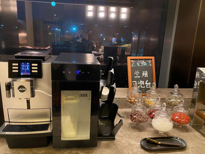 Food & Drinks 5, Crystal Orange Hotel Lanzhou Zhongbang Guomao, Lanzhou